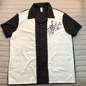 Chicyea NEW musical print casual button front shirt, size Large